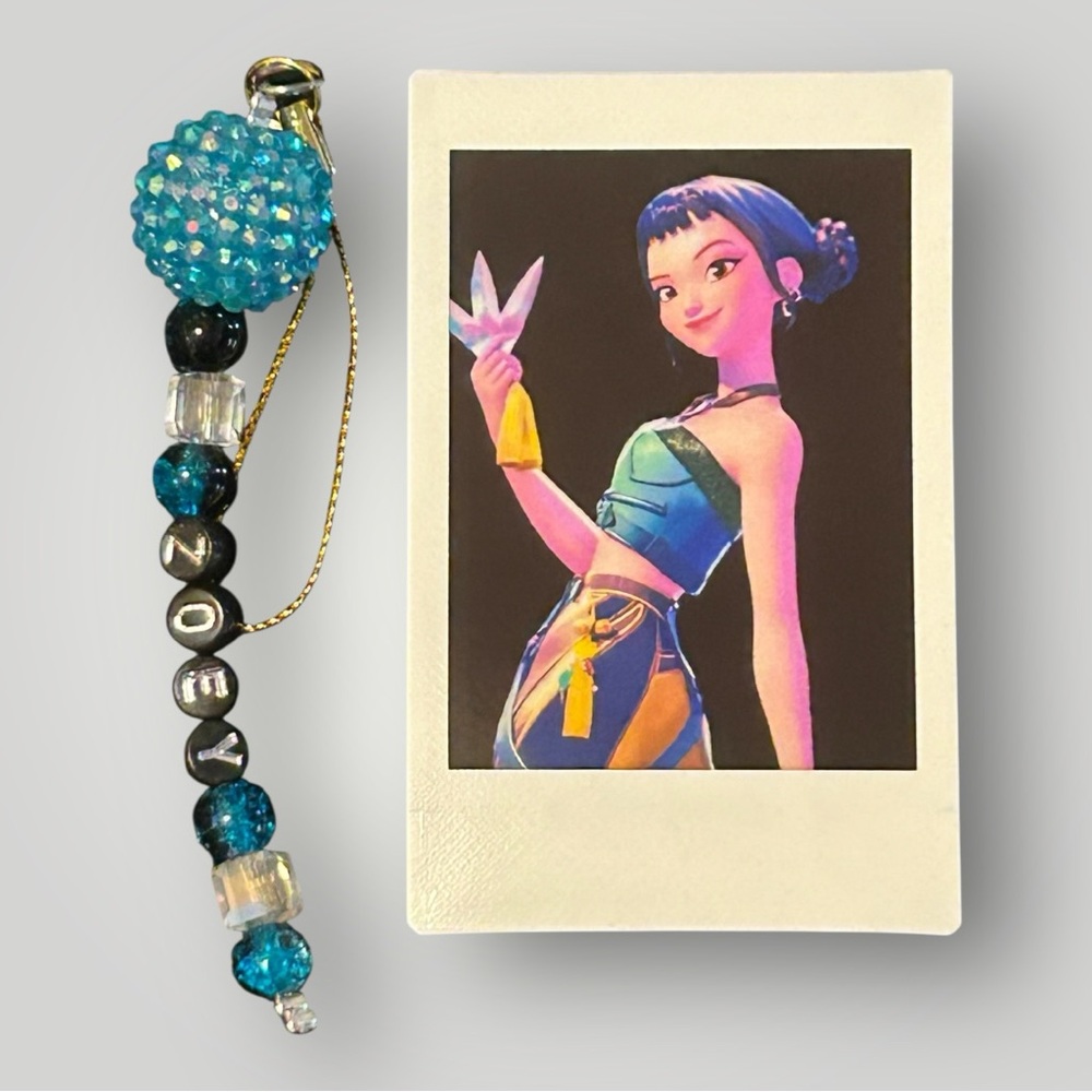 Handmade K-Pop Demon Hunters Zoey Keychain and Polaroid